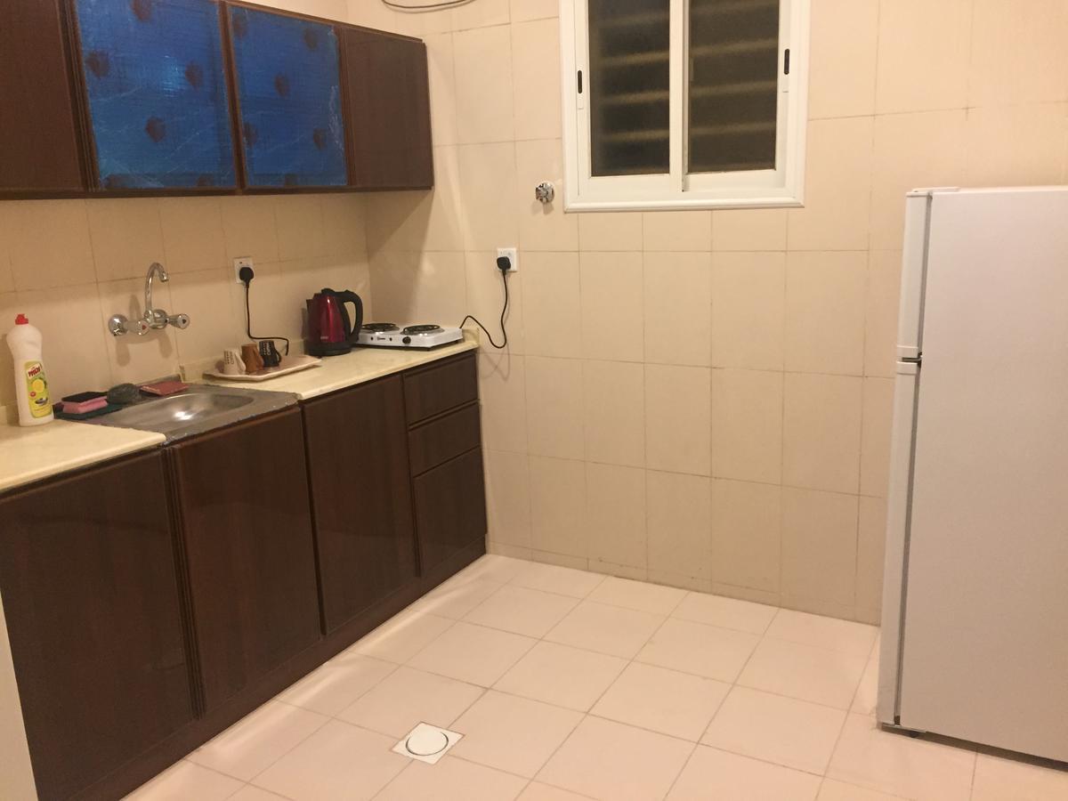 Al Sondos Furnished Apartments 아바 외부 사진